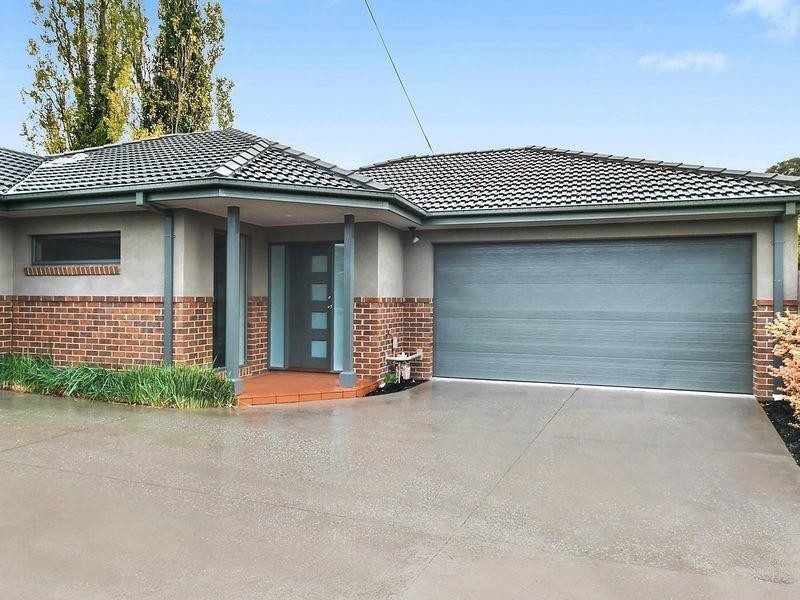 32A Hillview Drive, Kilsyth VIC 3137