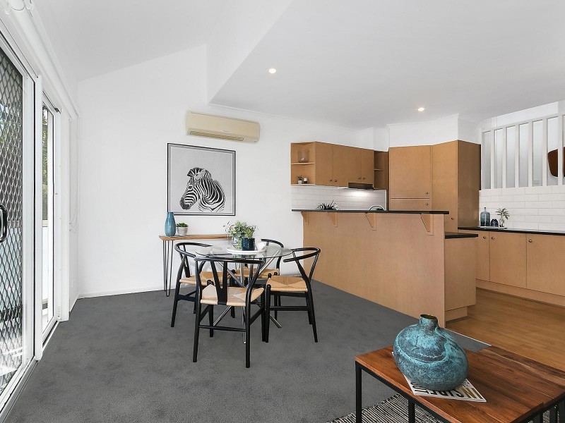 20/13-15 Hewish Road, Croydon VIC 3136