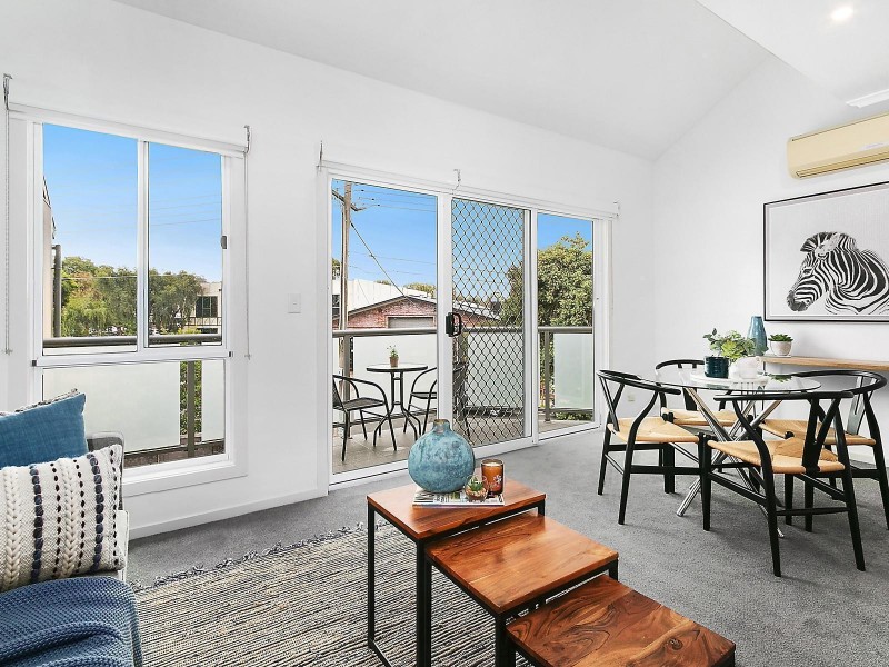 20/13-15 Hewish Road, Croydon VIC 3136