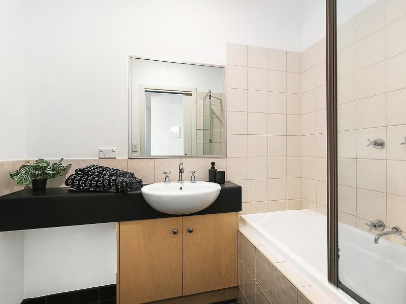 20/13-15 Hewish Road, Croydon VIC 3136