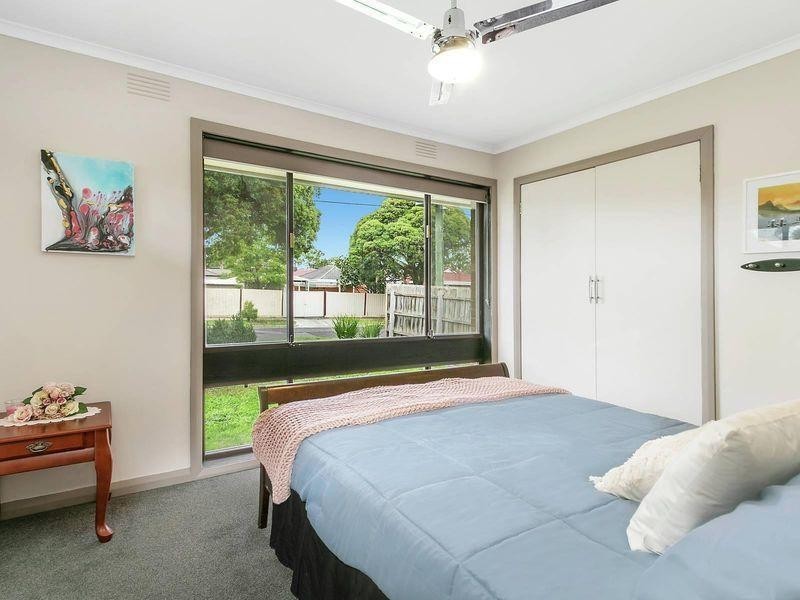 1 Warruga Court, Croydon VIC 3136