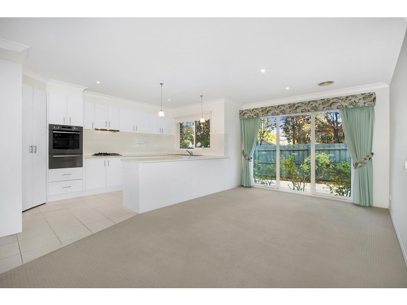 2/58 Croydon Road, Croydon VIC 3136