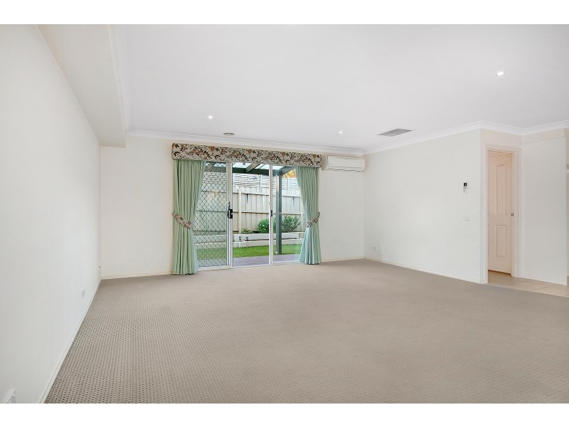 2/58 Croydon Road, Croydon VIC 3136