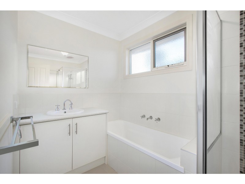 2/58 Croydon Road, Croydon VIC 3136