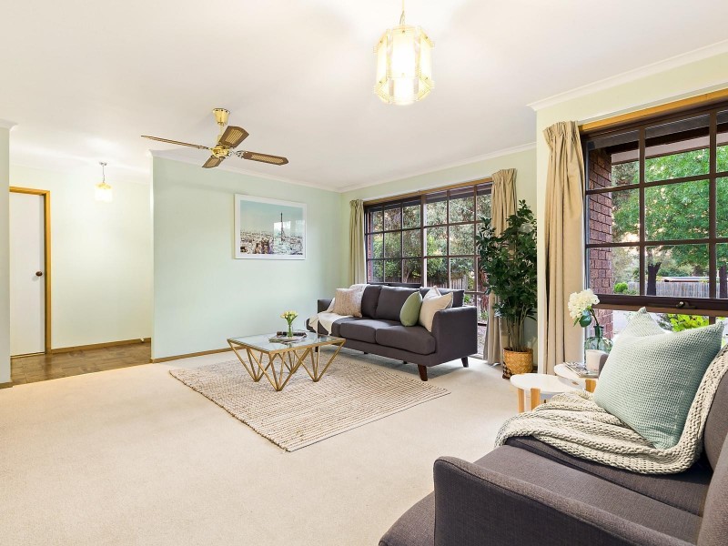 47 Rosemary Avenue, Croydon Hills VIC 3136