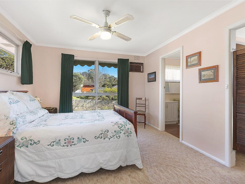 53 Kincumber Drive, Croydon VIC 3136