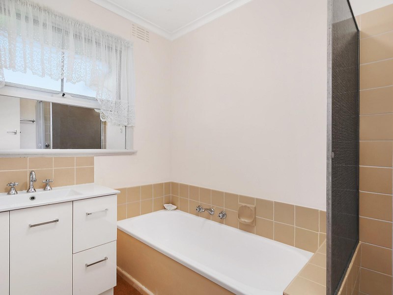 53 Kincumber Drive, Croydon VIC 3136