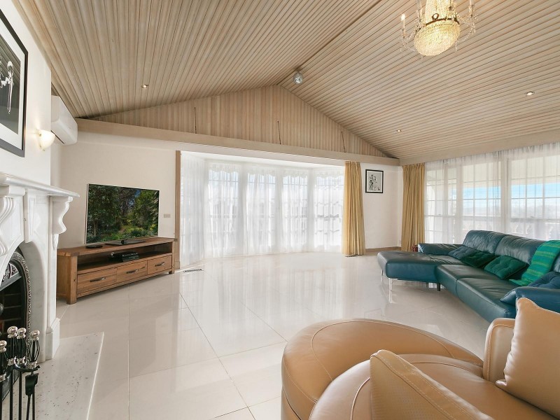 29 Crown Point Ridge, Chirnside Park VIC 3116