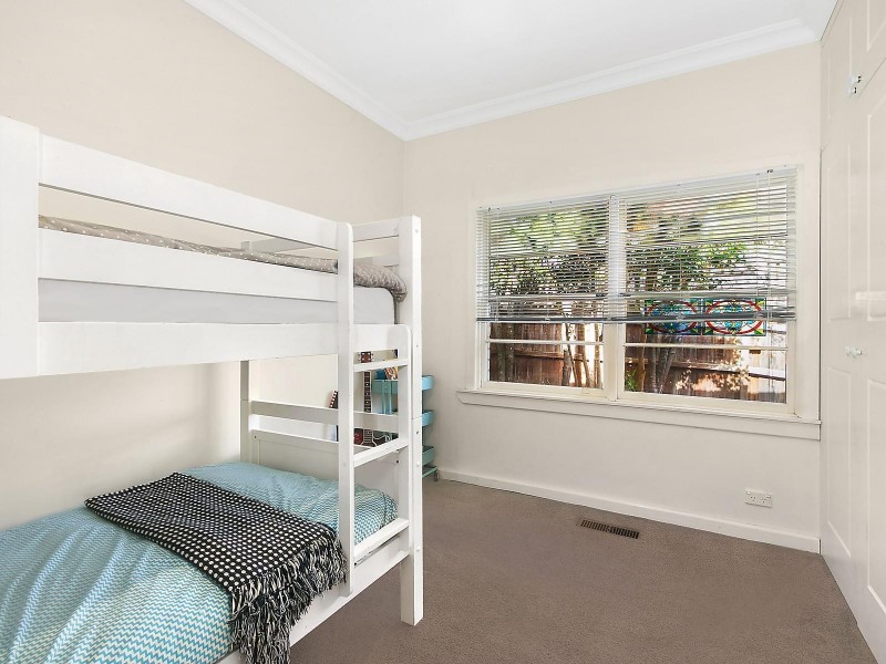 1/6 Springfield Avenue, Croydon VIC 3136