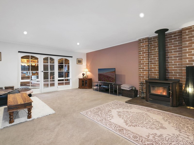 71 Old Melbourne Road, Chirnside Park VIC 3116