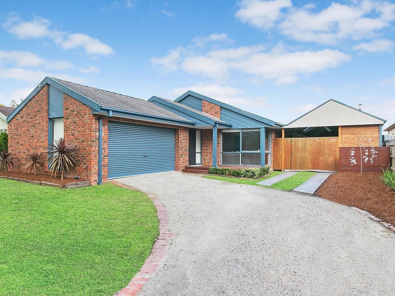 6 The Common, Croydon South VIC 3136