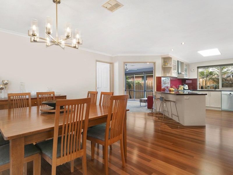 6 The Common, Croydon South VIC 3136