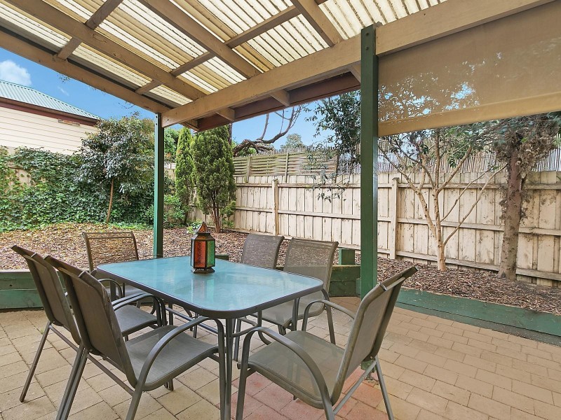 2/30 Branch Road, Bayswater North VIC 3153