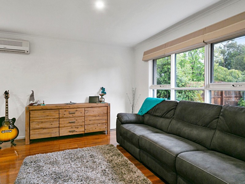 93 Taylor Road, Mooroolbark VIC 3138