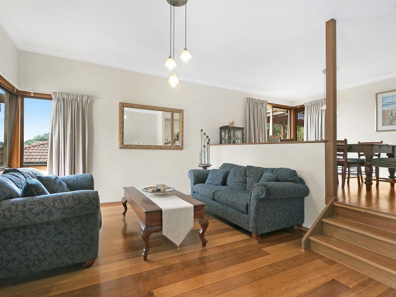 132 Nangathan Way, Croydon North VIC 3136