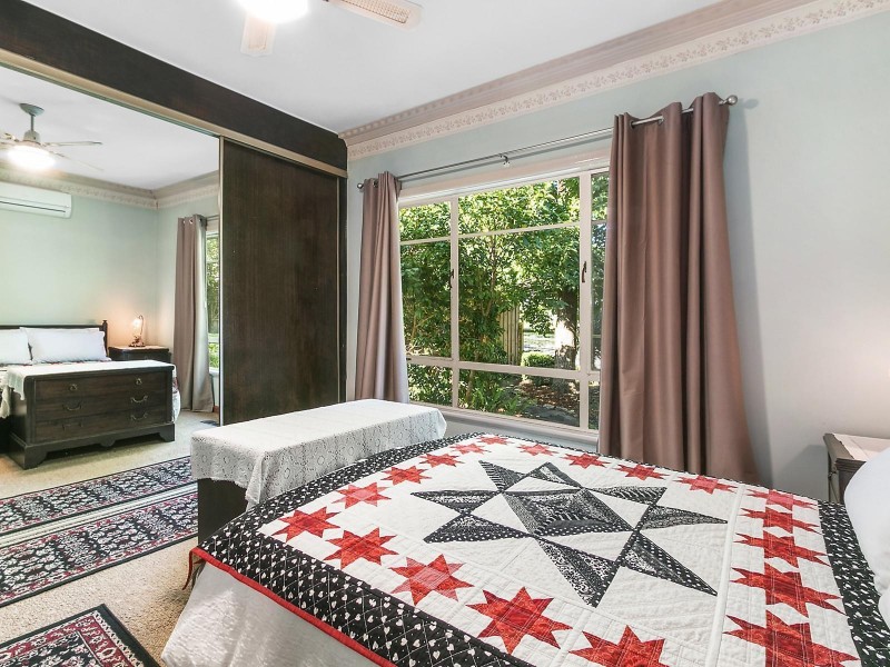 8 Lionel Crescent, Croydon VIC 3136
