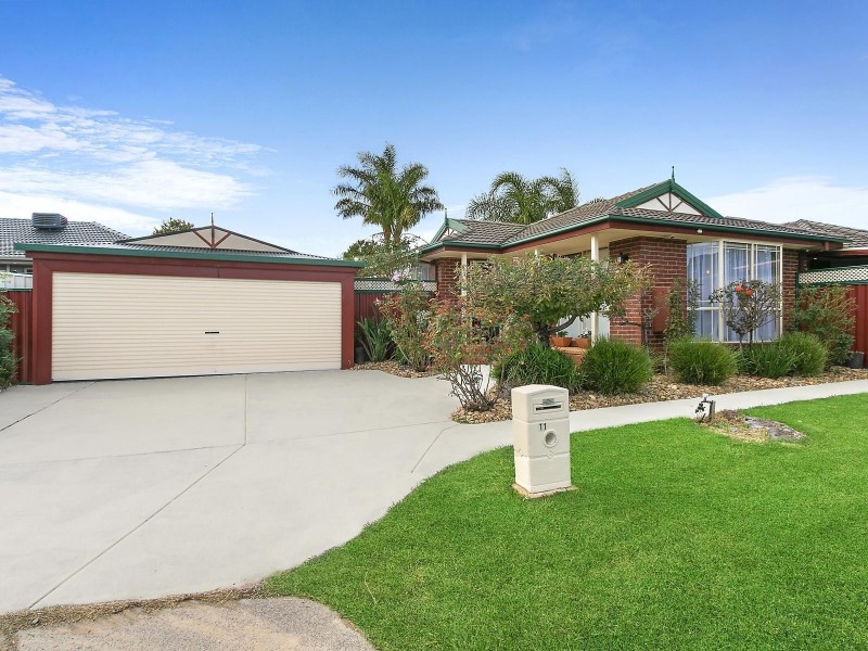 11 Christian Court, Rowville VIC 3178