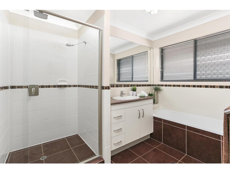 9 Village Drive, Mount Cotton QLD 4165