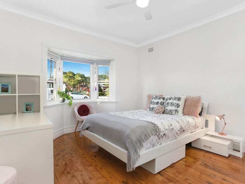 4 Grafton Street, Eastlakes NSW 2018