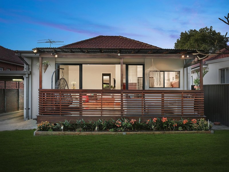 4 Grafton Street, Eastlakes NSW 2018