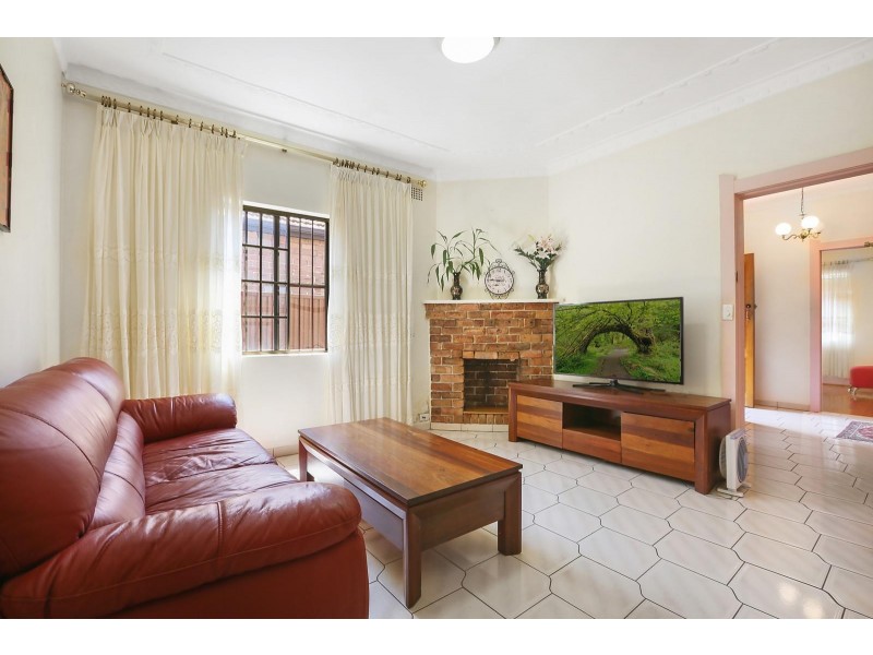 12 Hatfield Street, Mascot NSW 2020