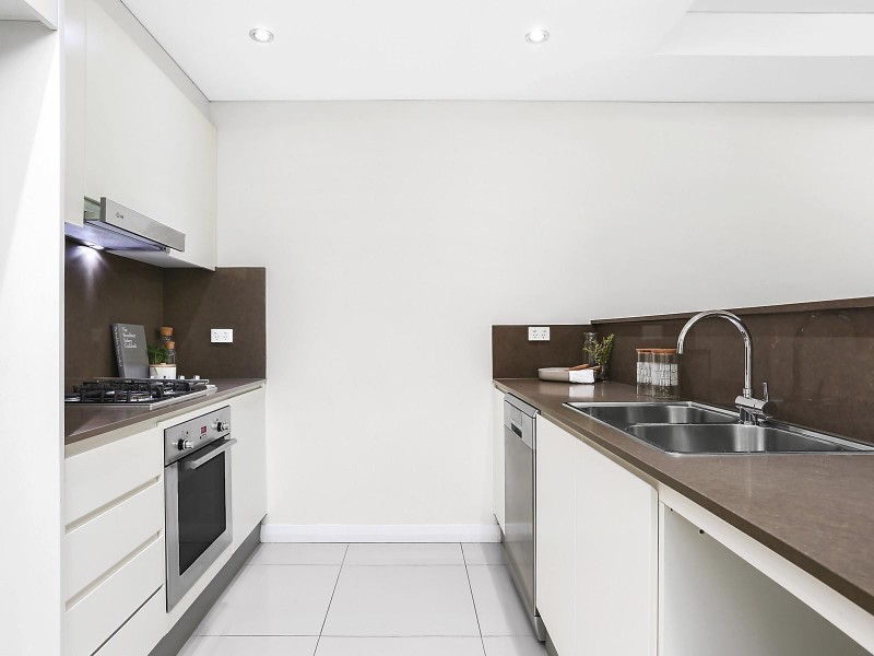 B202/22 Rhodes Street, Hillsdale NSW 2036