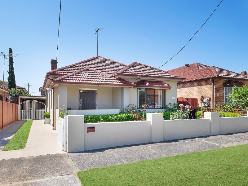 41 Westcott Street, Eastlakes NSW 2018