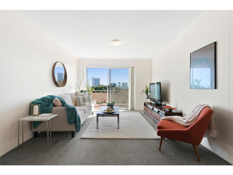 402/1 Gloucester Place, Kensington NSW 2033