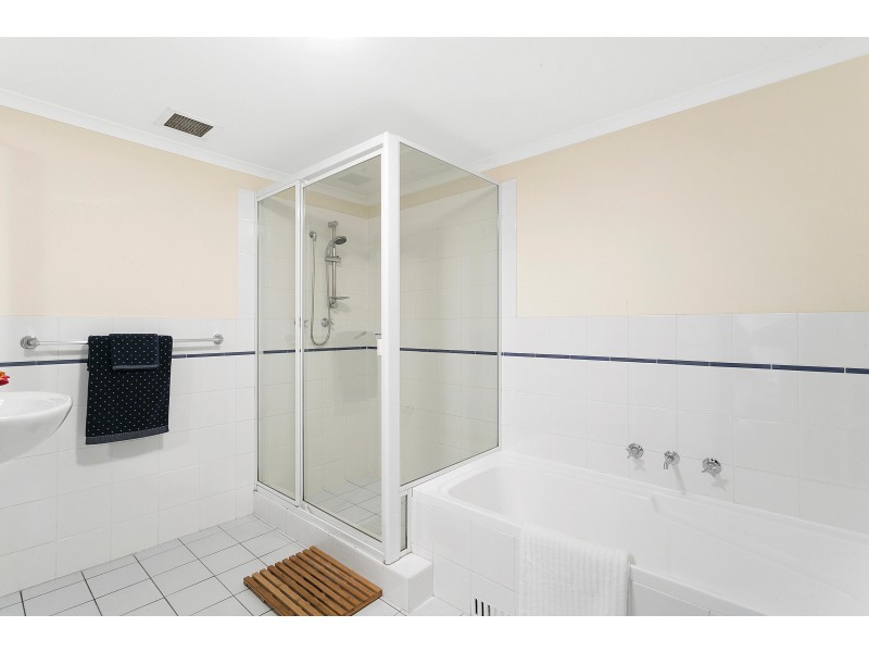 402/1 Gloucester Place, Kensington NSW 2033