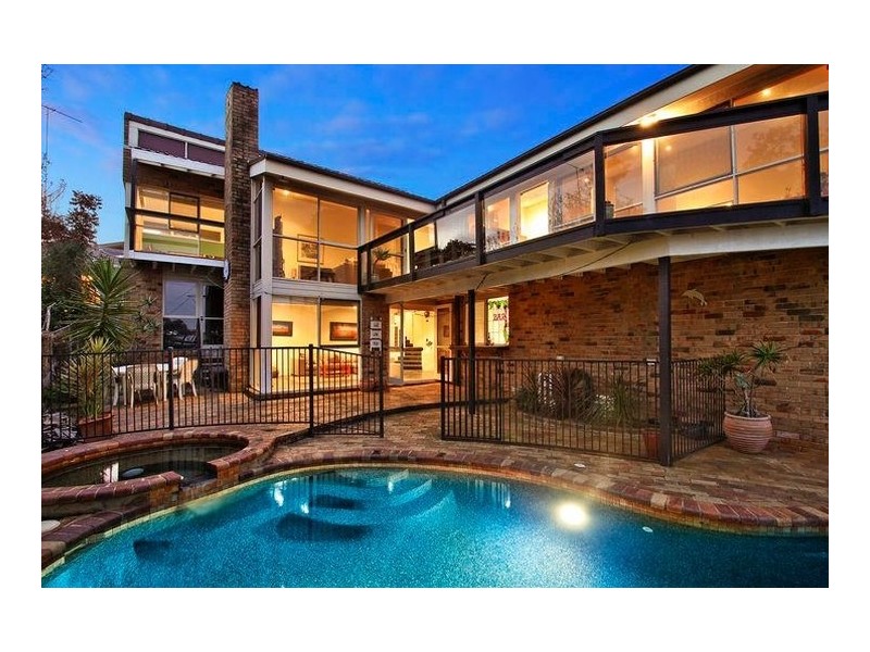 9 Bell Place, Burraneer NSW 2230