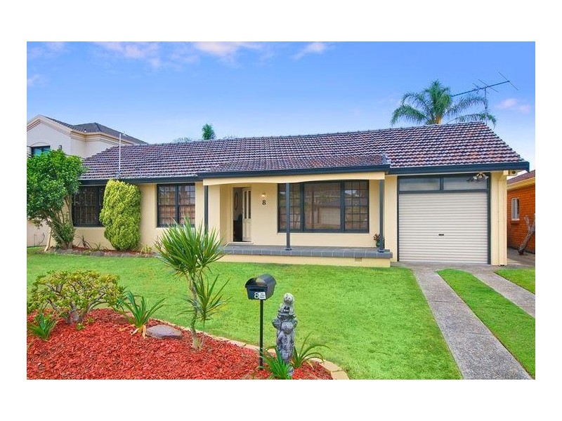 8 Wollondilly Place, Sylvania Waters NSW 2224