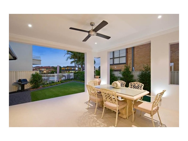 16 Clarence Crescent, Sylvania Waters NSW 2224