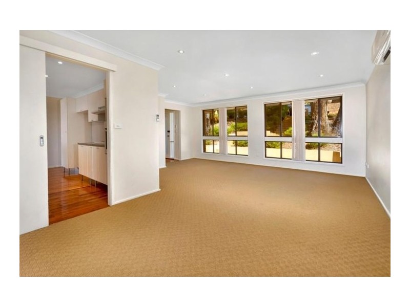 28 Mariner Road, Illawong NSW 2234