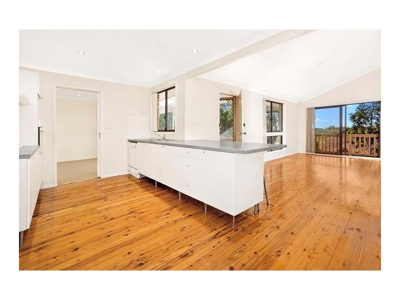 28 Mariner Road, Illawong NSW 2234