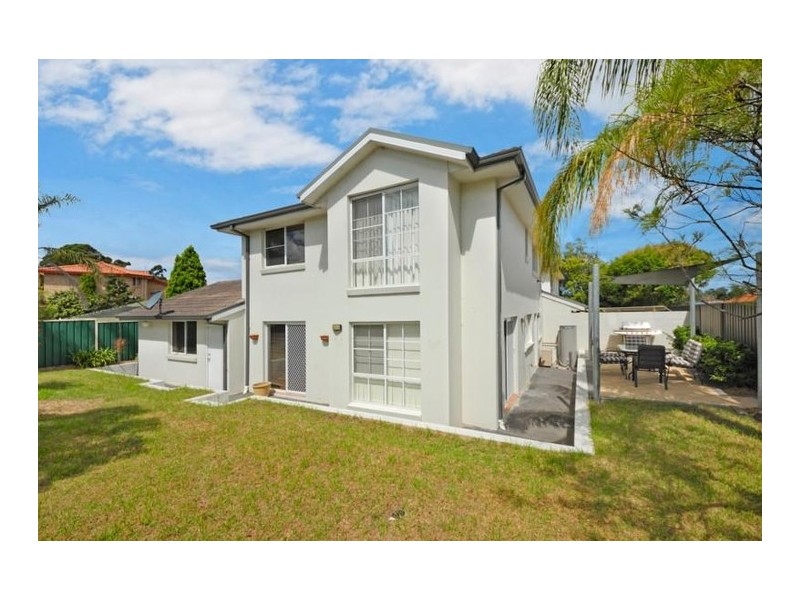 10A Havannah Place, Illawong NSW 2234