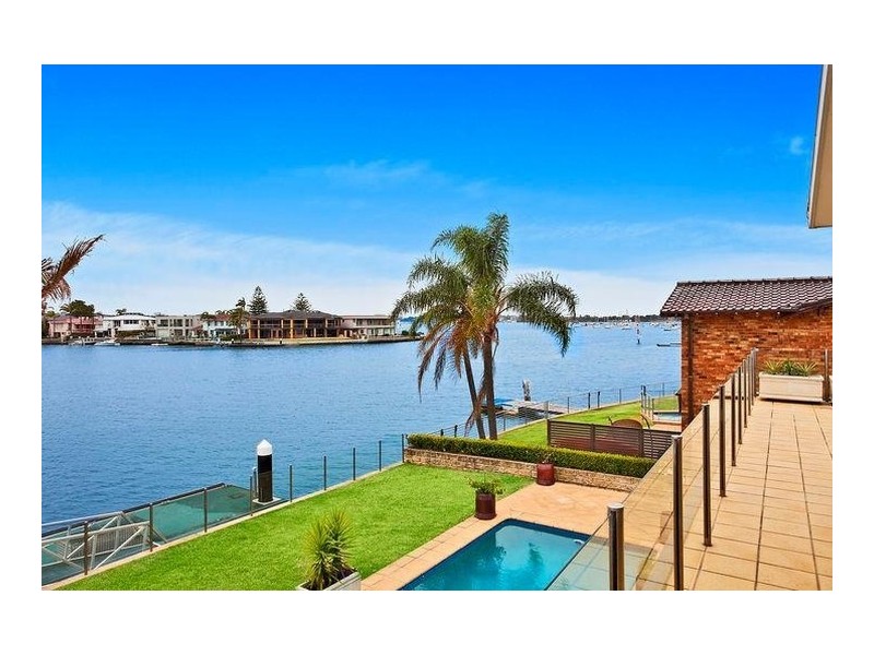 5 Barcoo Island, Sylvania Waters NSW 2224