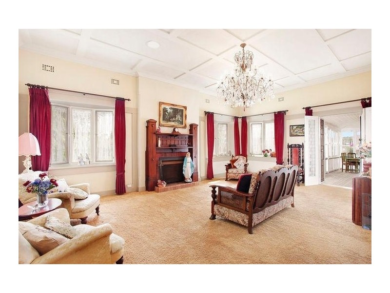 1 Muneela Place, Yowie Bay NSW 2228