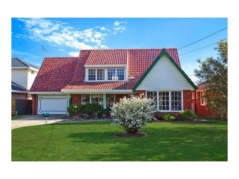 42 Castlereagh Crescent, Sylvania Waters NSW 2224