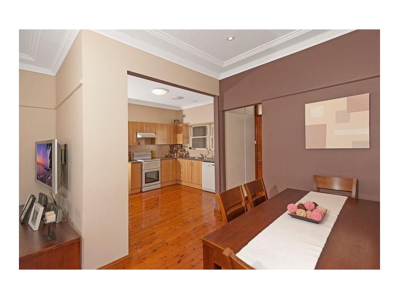 21 Haymet Street, Kirrawee NSW 2232