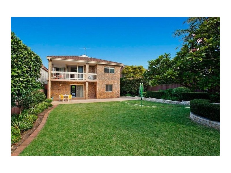 9 Marra Place, Sylvania NSW 2224