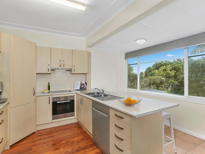 41 Rocklea Crescent, Sylvania NSW 2224