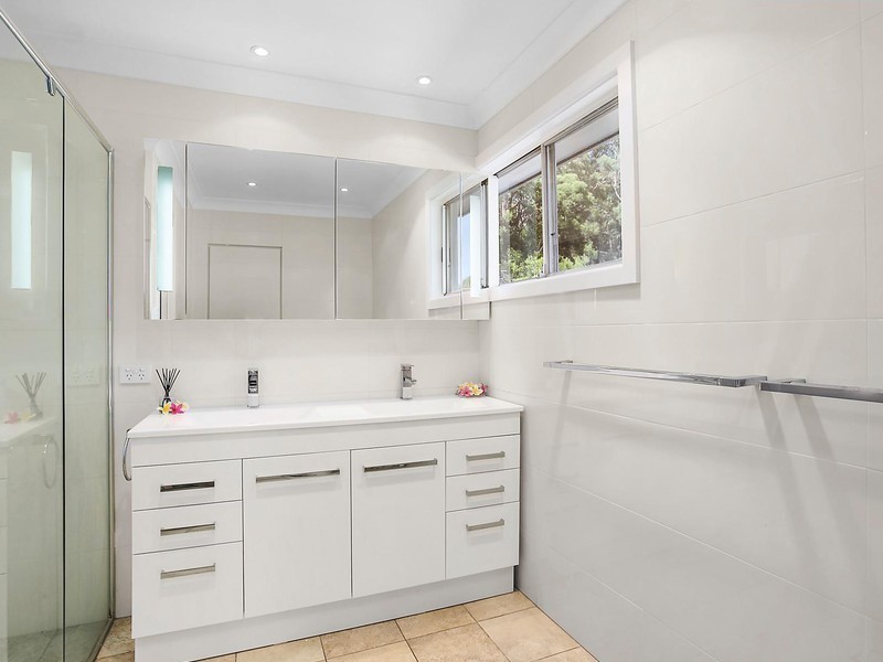 13 Green Point Road, Oyster Bay NSW 2225