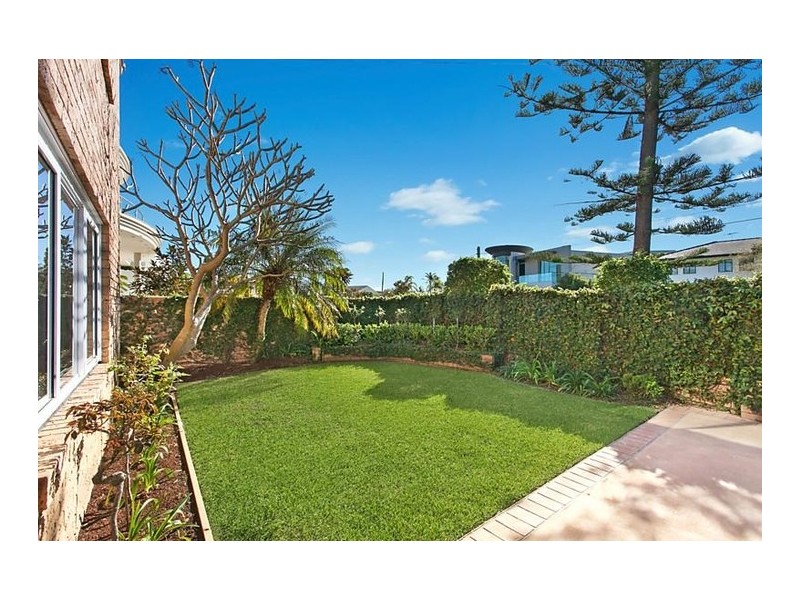 1 Warrego Avenue, Sylvania Waters NSW 2224