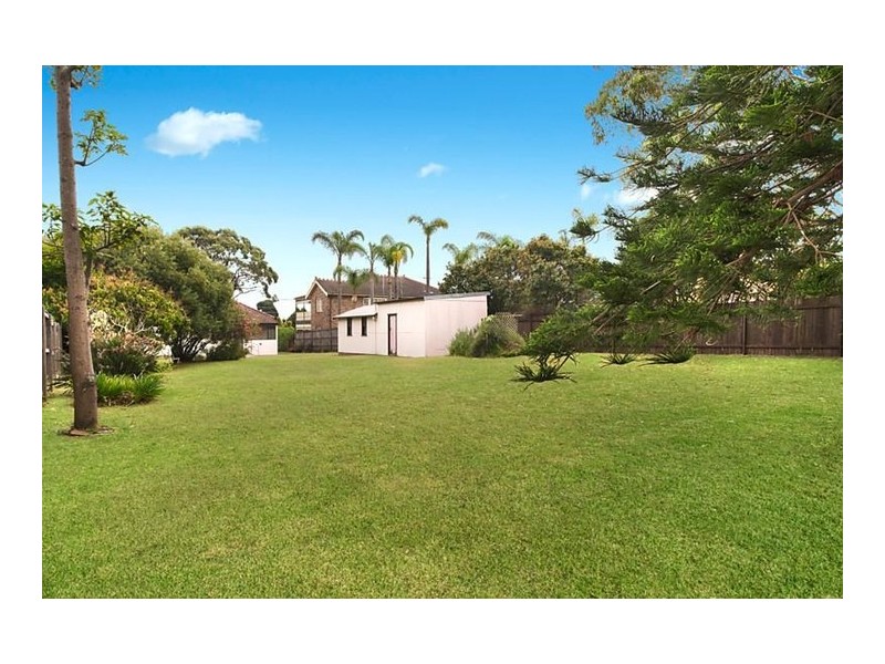 24 Holt Road, Taren Point NSW 2229