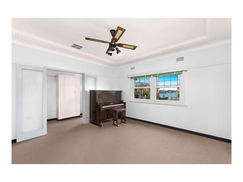 24 Holt Road, Taren Point NSW 2229