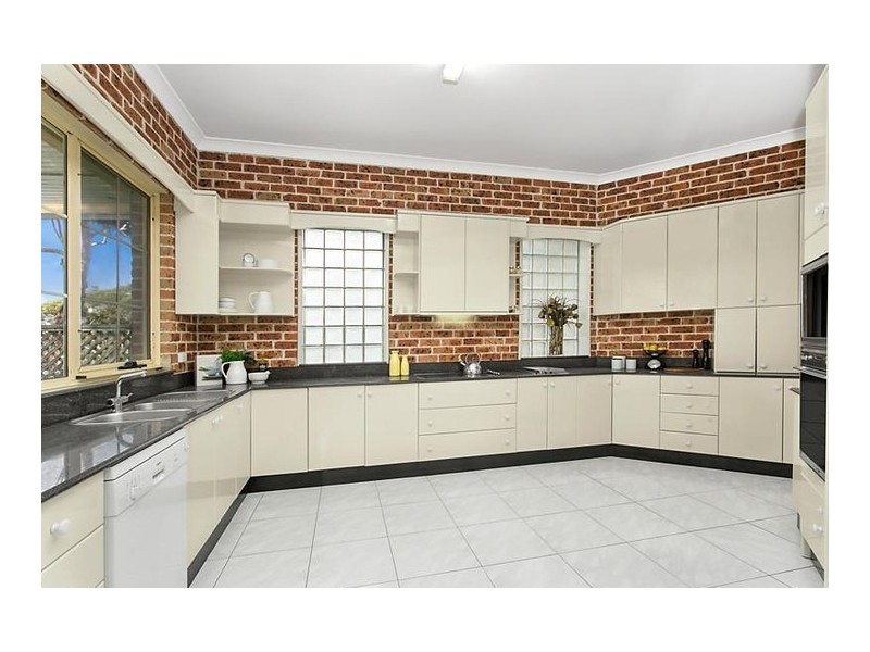 8 Moonbi Place, Kareela NSW 2232