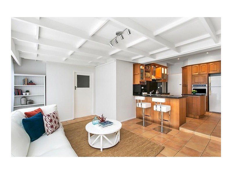 20 Rocklea Crescent, Sylvania NSW 2224