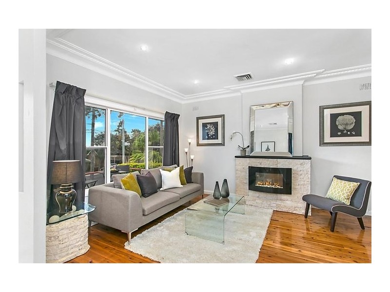 20 Rocklea Crescent, Sylvania NSW 2224