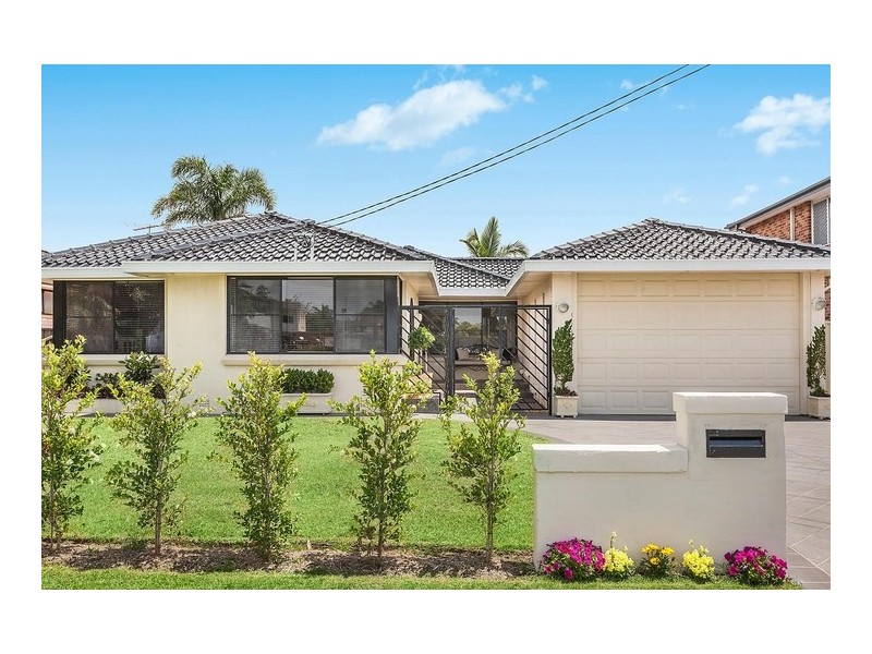 9 Murrumbidgee Avenue, Sylvania Waters NSW 2224