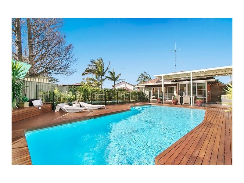 3 Durham Place, Sylvania NSW 2224